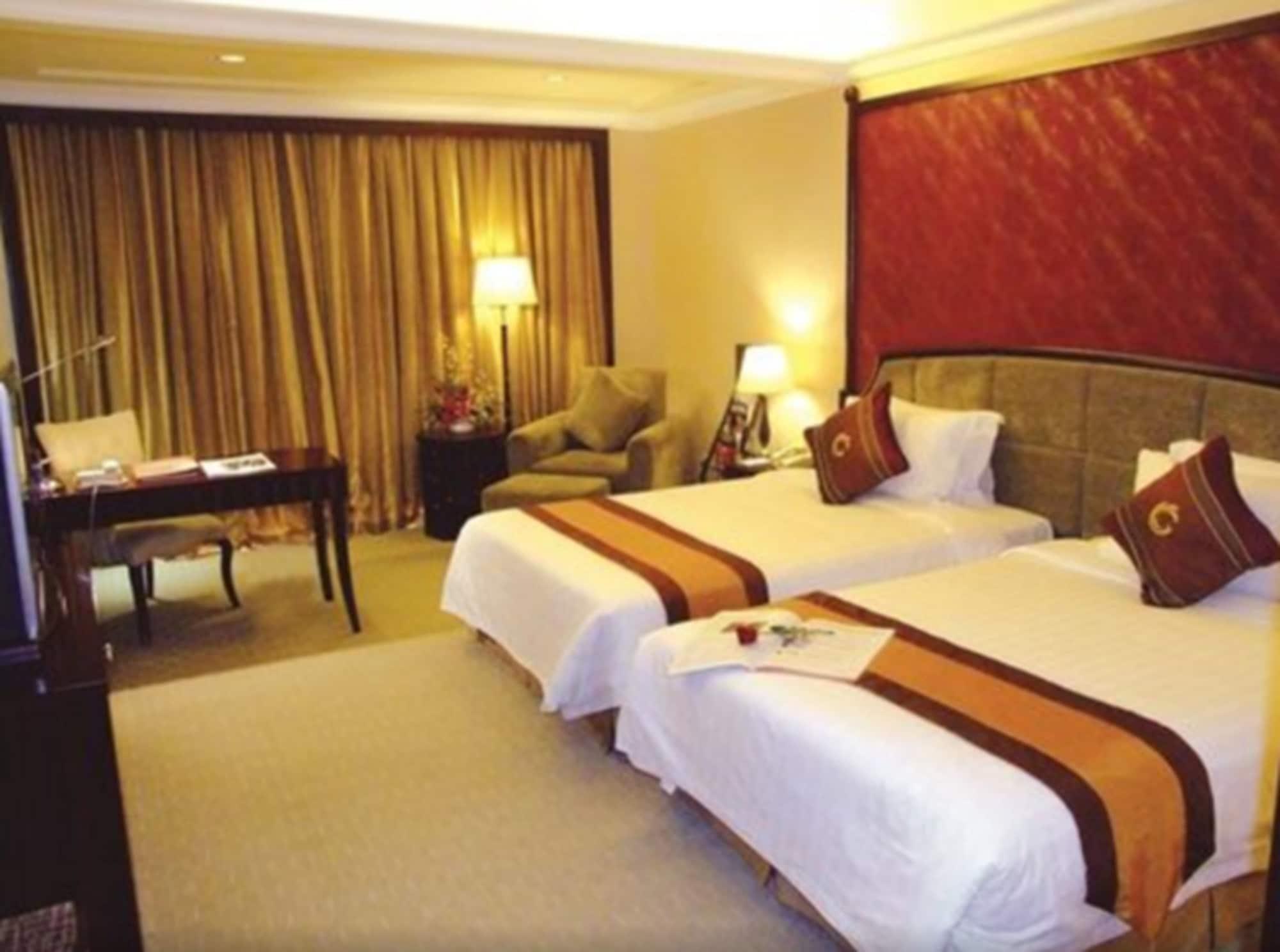 The Royal Marina Plaza Hotel גואנגג'ואו מראה חיצוני תמונה