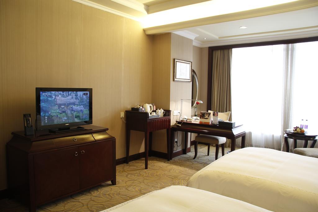 The Royal Marina Plaza Hotel גואנגג'ואו מראה חיצוני תמונה