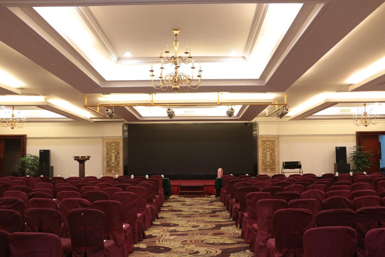 The Royal Marina Plaza Hotel גואנגג'ואו מראה חיצוני תמונה
