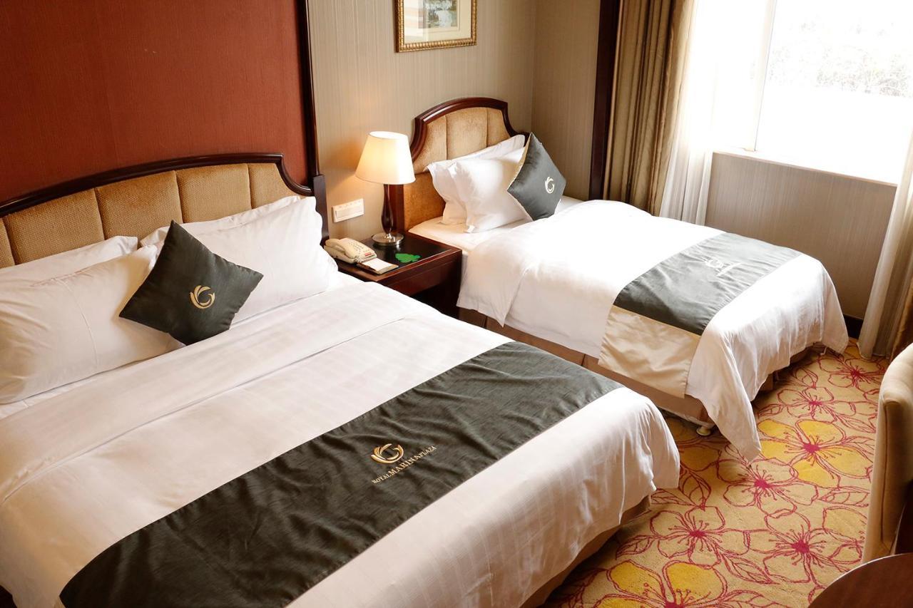 The Royal Marina Plaza Hotel גואנגג'ואו מראה חיצוני תמונה